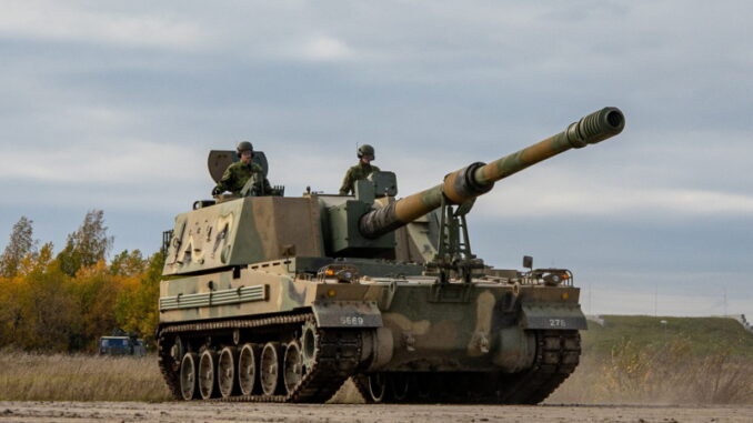 The Estonian Defense Forces have taken delivery of the first two of 18 K9 Kou 155mm self-propelled howitzers that it bought second-hand from South Korea. Deliveries are due to be completed in three years. (Estonian DF photo)