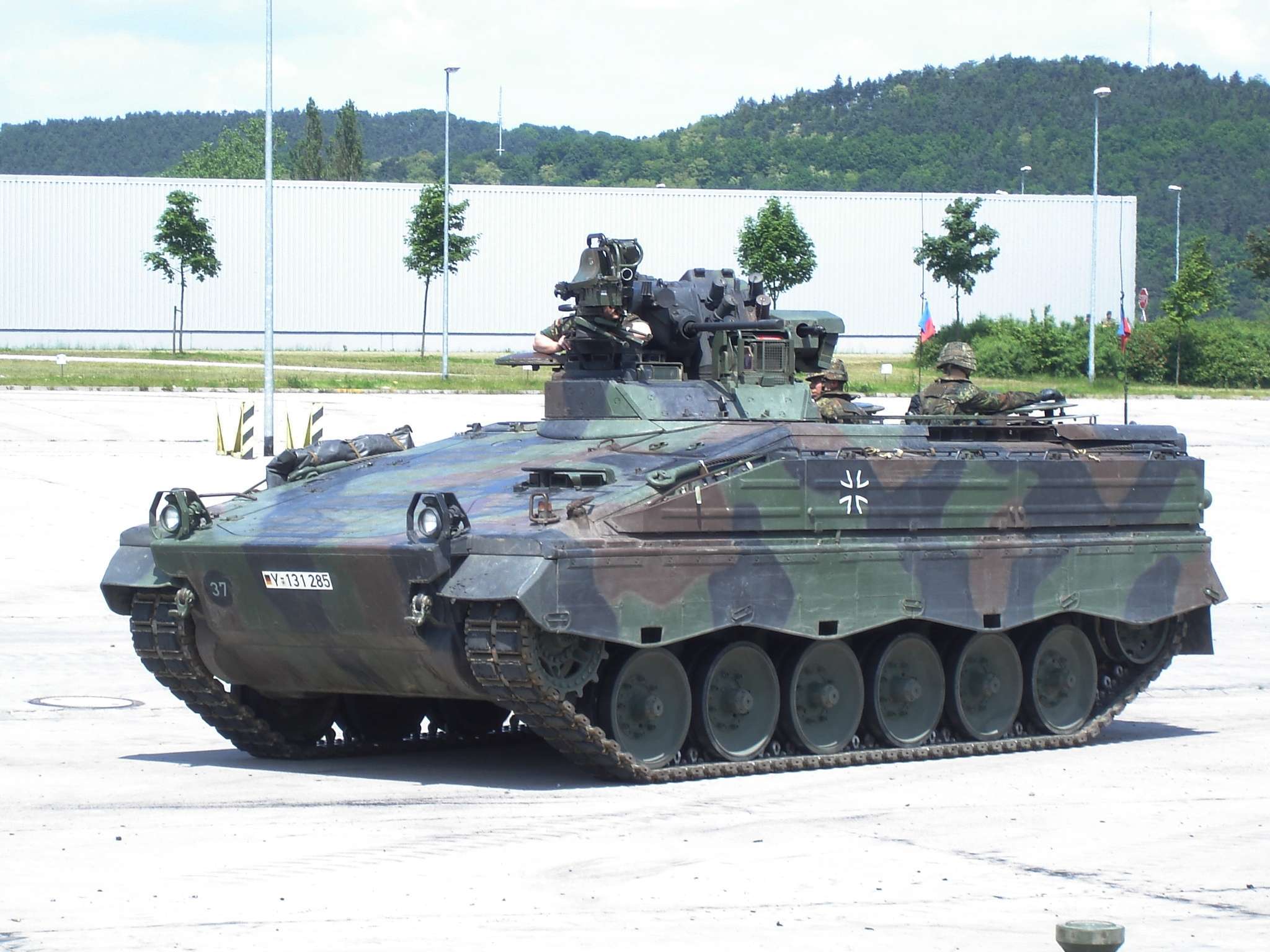 Marder infantry fighting vehicle (wikipedia)